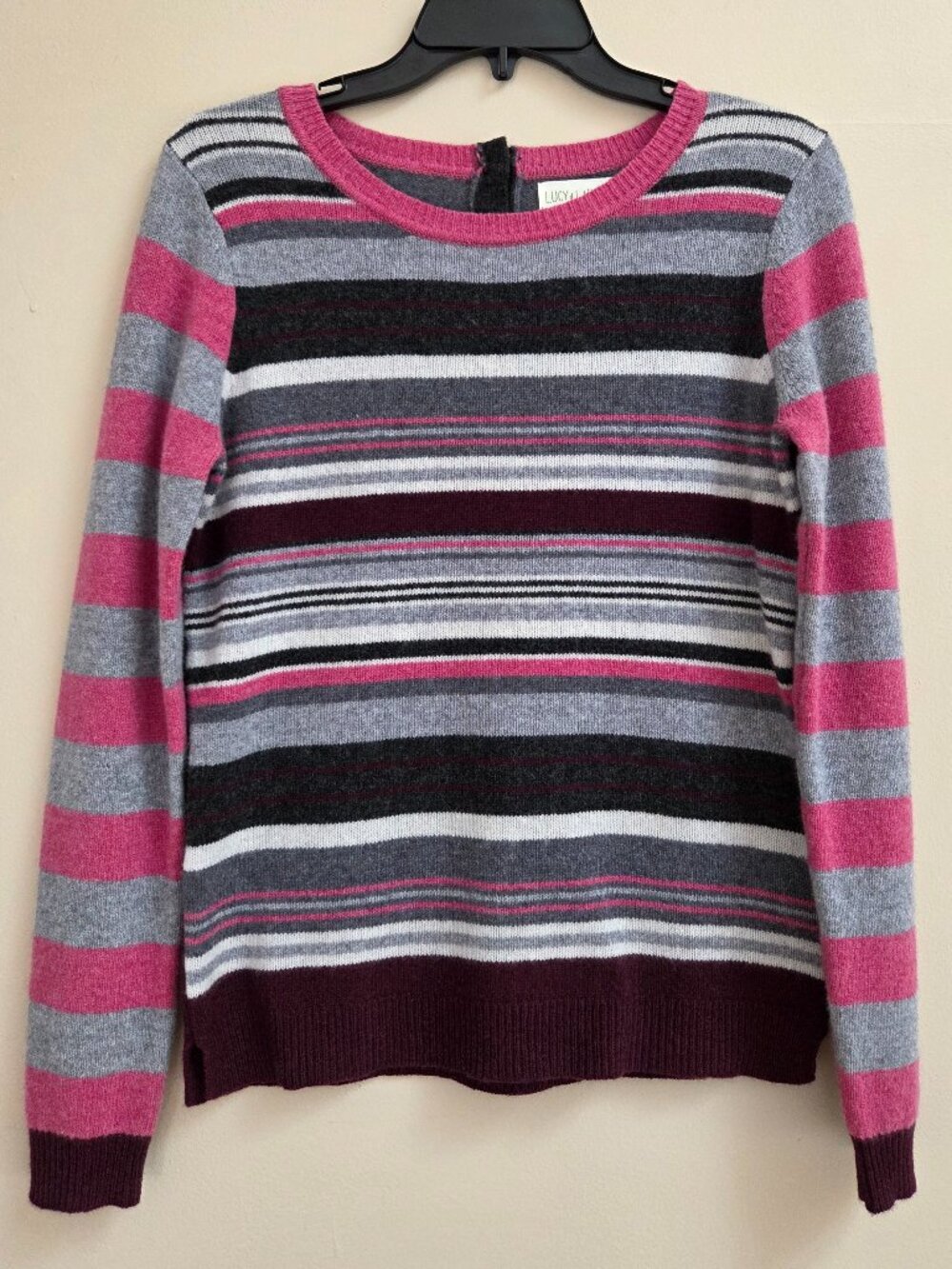 LUCY & LAUREL M 100% Fine Merino Wool Striped Pink Gray Sweater Quiet Luxury
